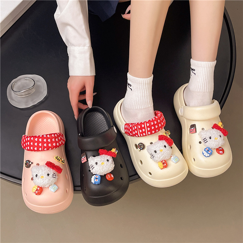Cartoon Anime Girly Fashionable Cave Shoes 2025 Spring and Summer New Thick-soled Fashionable All-match Sandals and Slippers for Women