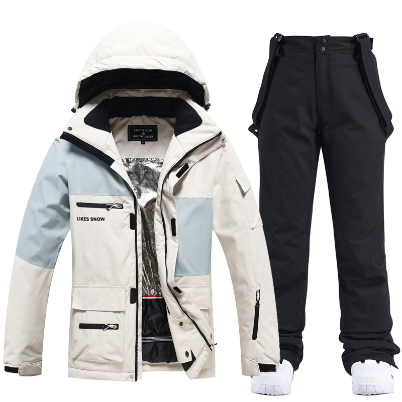 White black trousers, 389meter