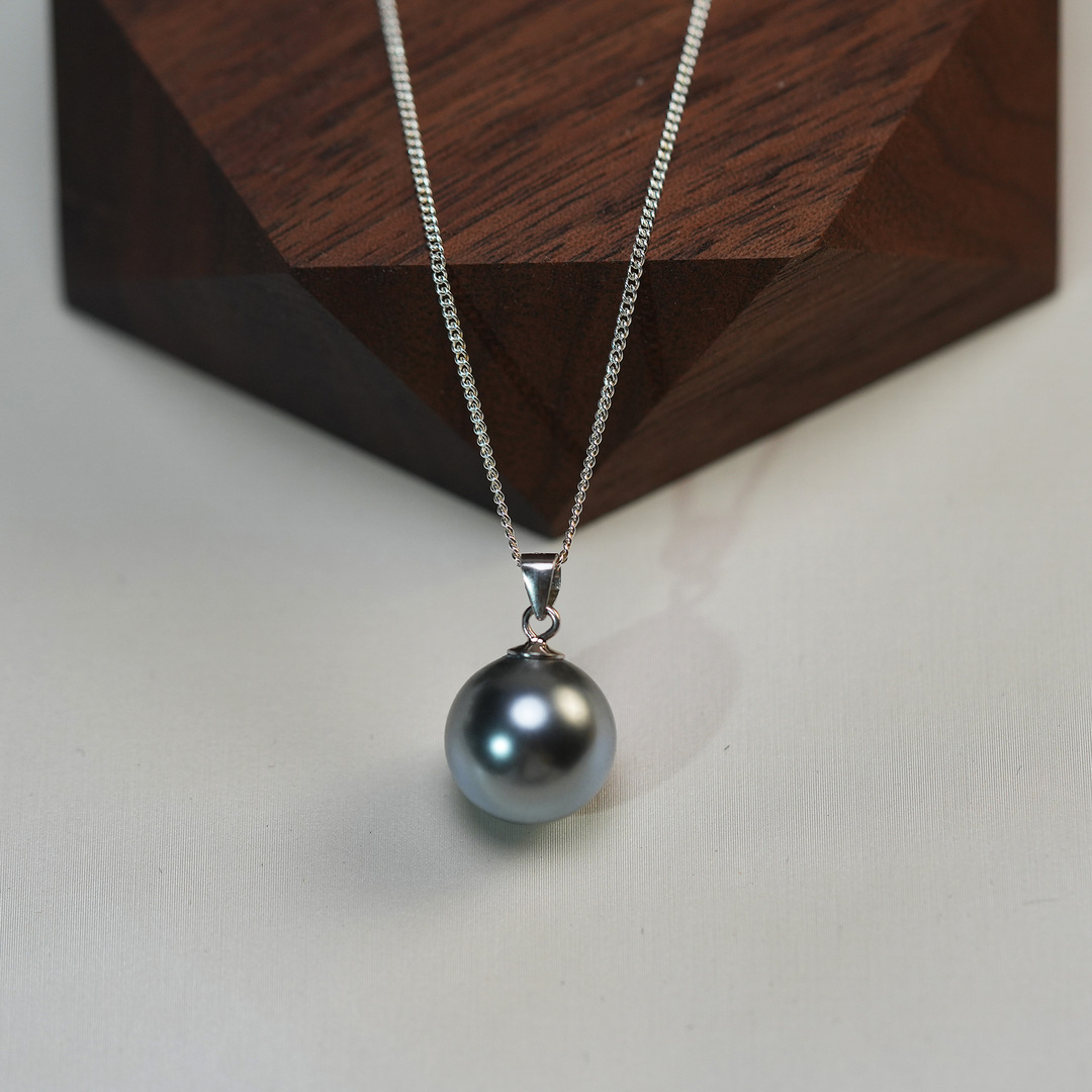Natural Freshwater Pearl Pendant Necklace 3