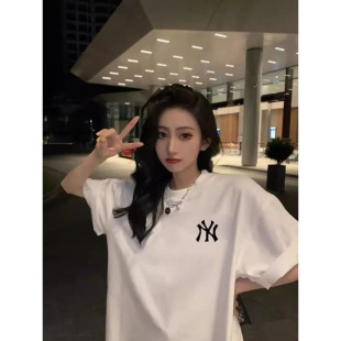 ��H�b���Ƹ߼��ж���T���ļ��r�����e�A�I�p�g��ɫ����T��Ů�b