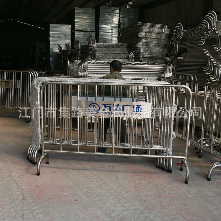 现货直供201不锈钢铁马防疫可移动不锈钢铁马隔离304不锈钢铁马