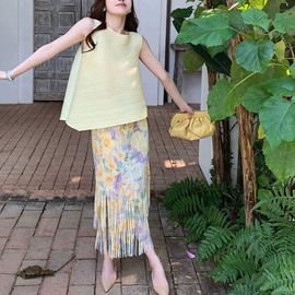 连衣裙;女式T恤;时尚休闲套装