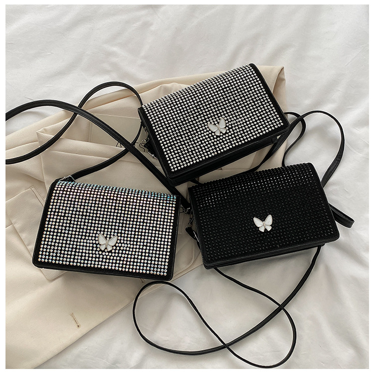 Nueva Moda Para Mujer, Pequeña Bolsa Cuadrada De Hombro Con Diamantes Ligeros Y Axilas display picture 5