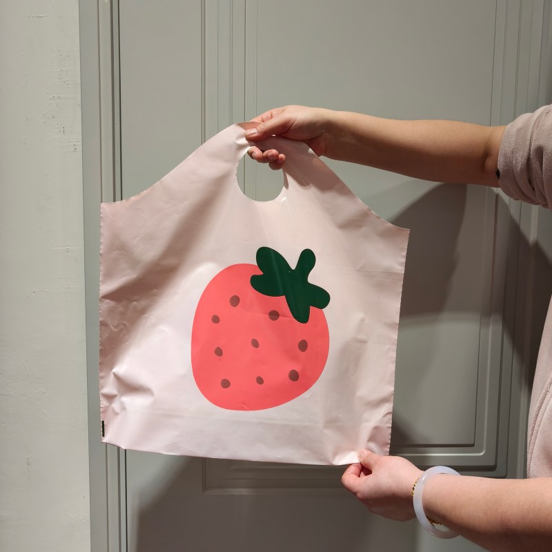 딸기 50개 1팩, 소형 26*28+하단 10;