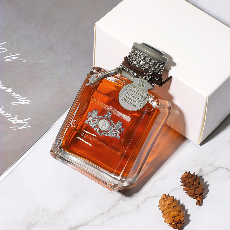 Líder en línea en vivo Lu Lanzi malos niños perfumes para hombres frescos, fragancia de madera natural, fragancia ligera duradera