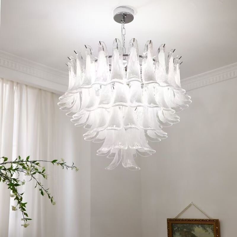 French Light Luxury Medieval Cloud Glass Chandelier American Retro Living Room and Restaurant Designer Horseshoe Crystal Chandelier