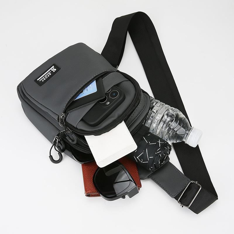 Multinational multicapa simple bolso de pecho de hombre película de cuero PU textura mochila de hombro casual al aire libre bicicleta mochila de moda