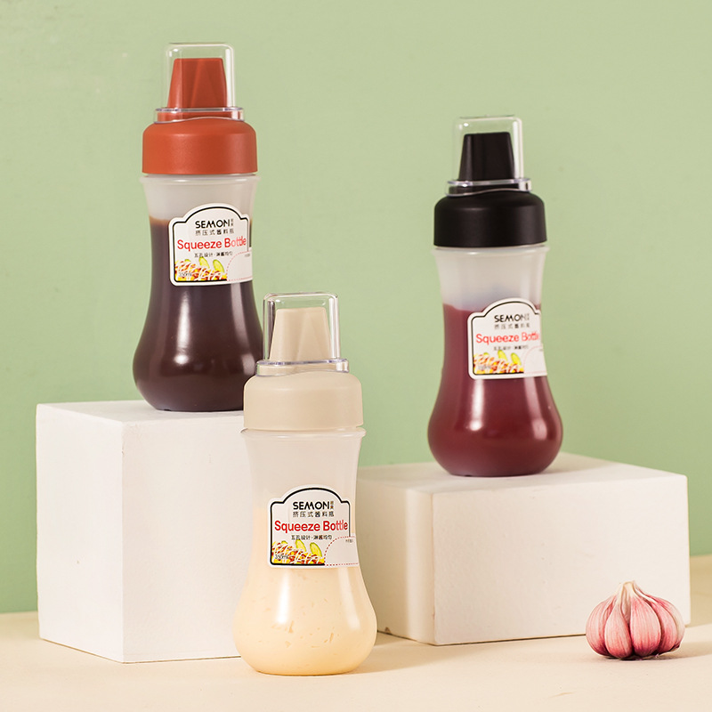Salad sauce ketchup squeeze sauce bottle kitchen seasoning bottle with dust cover five-hole scale food squeeze sauce bottle