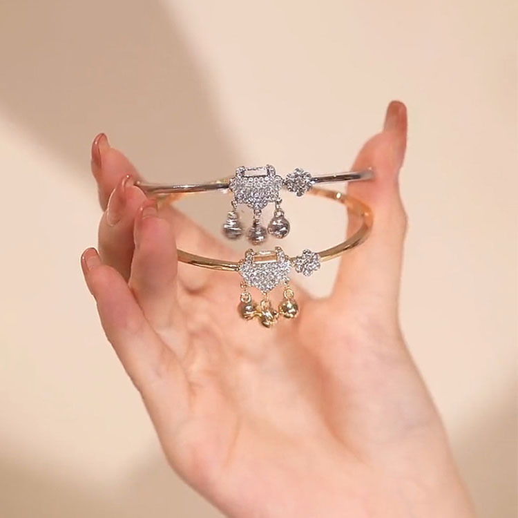 Ancient-style Peace Women, Chimeing With Each Step, Exquisite And Luxurious, High-end Longevity Lock Bell Bracelet For_voghion.com