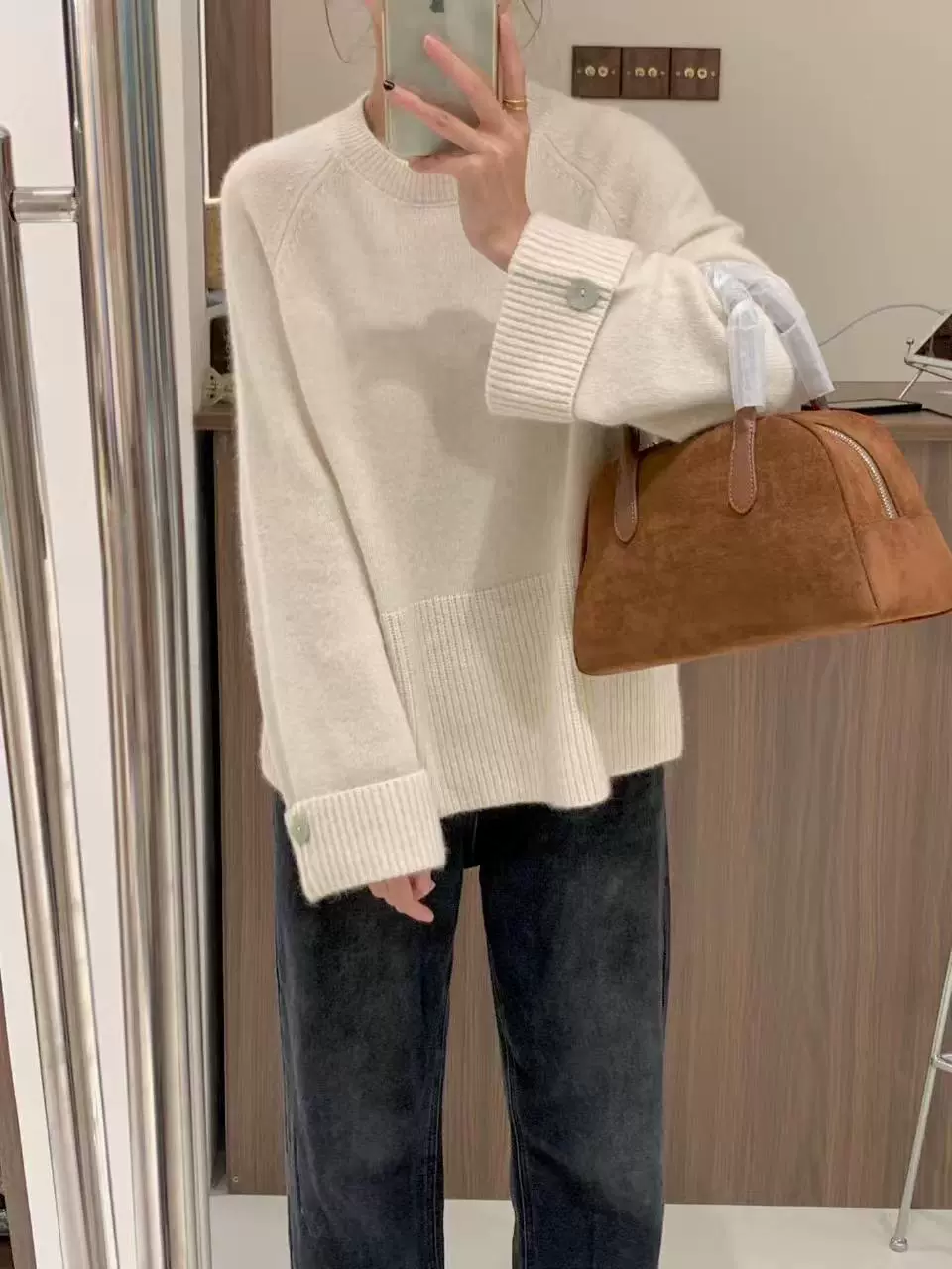 Thermal underwear, down jacket, sweater