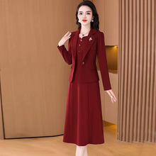 秋冬季婚宴套装连衣裙显瘦气质减龄结婚礼服敬酒服西装外套两件套