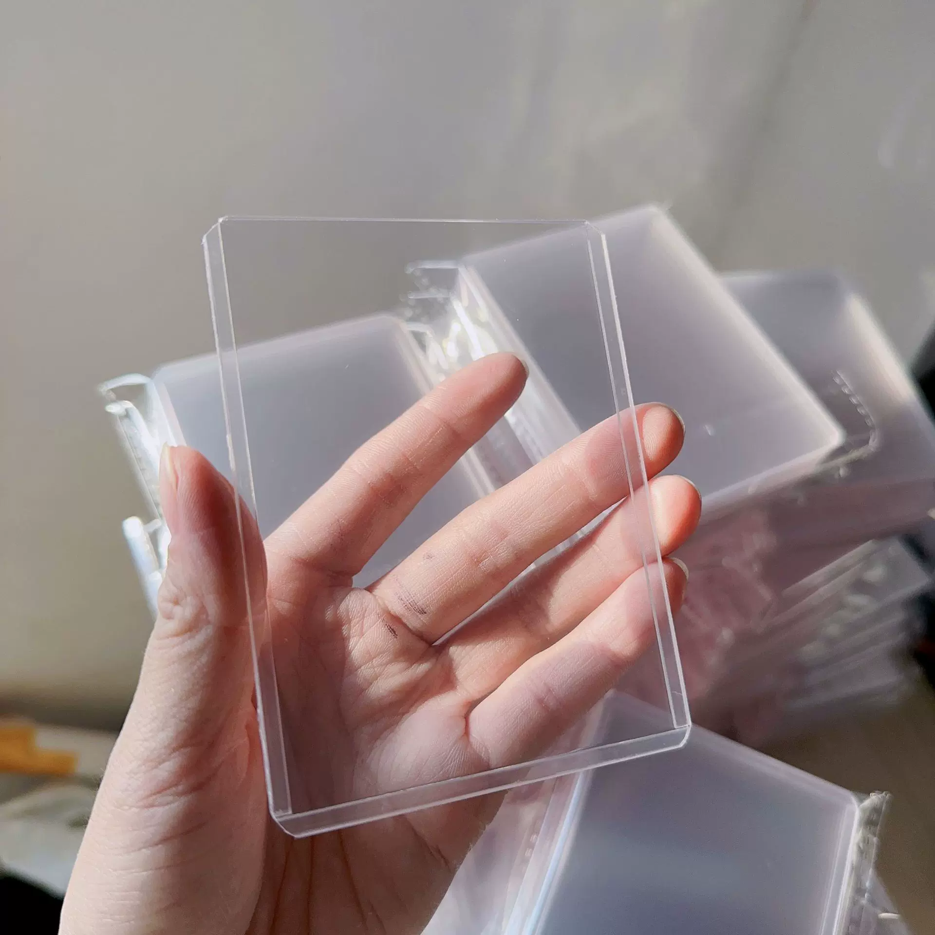 35PT硬卡套游戏王覆膜卡套卡膜小卡挂件小马宝莉宝可梦透明卡专用