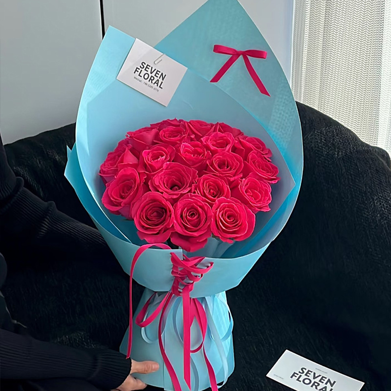 Papel de modelado de ballet rojo 157g papel kraft engrosado de papel de embalaje de flores materiales de papel de embalaje de flores al por mayor