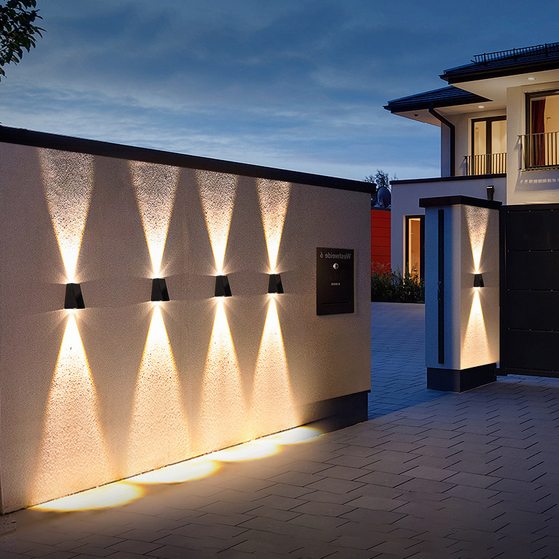 Outdoor wall lamp solar waterproof lamp courtyard landscape lamp Villa aisle balcony garden wall outdoor wall washing lamp Outdoor wall lamp solar waterproof lamp courtyard landscape lamp Villa aisle balcony garden wall outdoor wall washing lamp