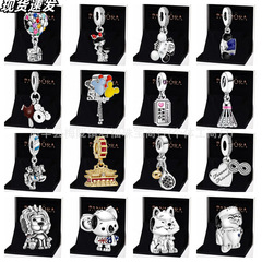 Pan's 新しい白銅銀メッキキャタピラ春の花シリーズパンジーシャイニングブルーバタフライペンダントパンダ