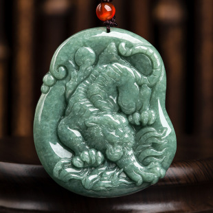 Natural a goods Jade Tiger roar ShenWei zodiac Tiger pendant Tiger Bean Jade jade pendant men's and women's pendant wholesale