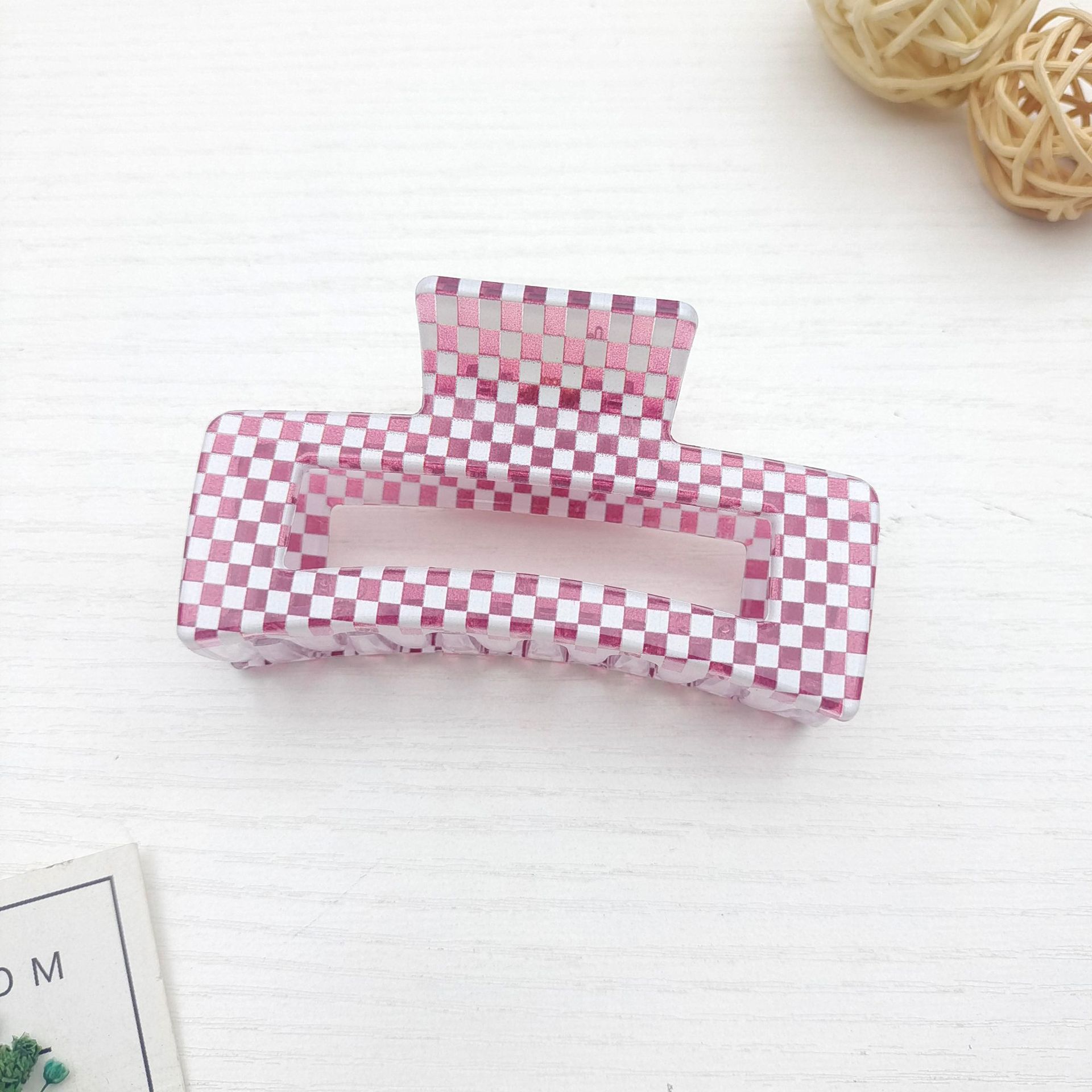 e2eb25ef80a2cbacab8d3c49e8073b