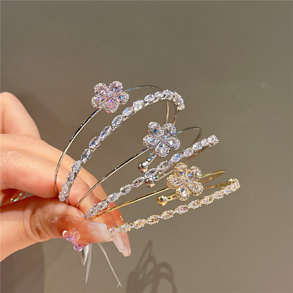 Βραχιόλι λουλούδι με ζιργκόν ρυθμιζόμενο ανοιχτό βραχιόλι_voghion.com