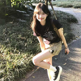 韩系ins珍珠蝴蝶结半截袖字母印花黑色短袖女夏季设计感纯棉T恤女