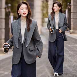 轻熟简约风灰色羊毛呢西装外套女2025新款短款气质显瘦感大衣