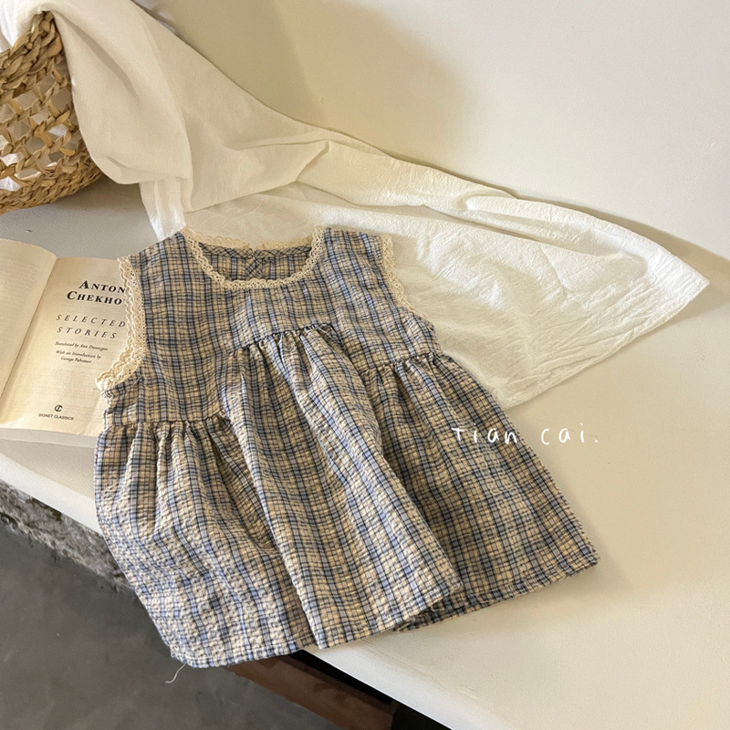 Girls Summer Plaid Vest Baby Shirt Kidsren's Plaid Sleeveless Top Summer New Baby Lace Cotton Top Girls Summer Plaid Vest Baby Shirt Kidsren's Plaid Sleeveless Top Summer New Baby Lace Cotton Top