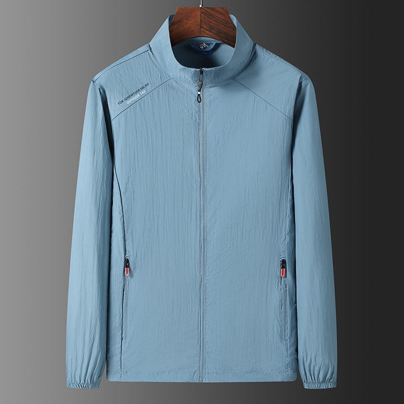 2024 moda nueva chaqueta de protección solar para hombres chaqueta delgada de verano deportivo al aire libre transpirable anti-UV chaqueta de piel puede comprimir la marca