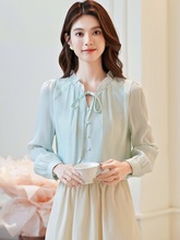 2025秋季浪漫冰水蓝欧根纱衬衫新款蝴蝶结甜美减龄雪纺上衣