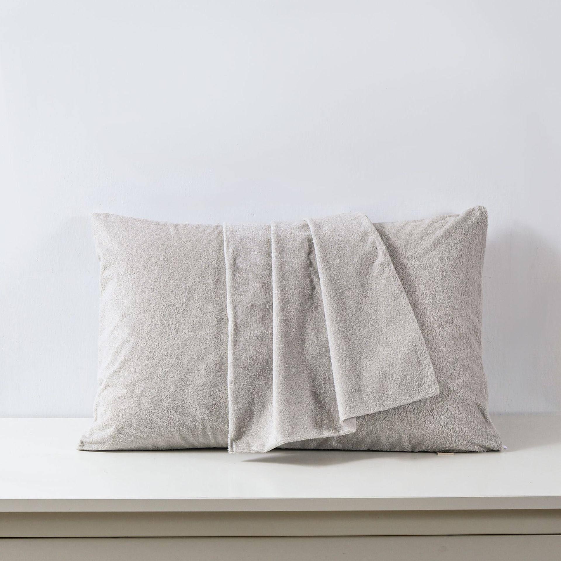 Amazon exportación algodón funda de almohada impermeable anti-saliva almohada toalla látex funda de almohada impermeable anti-ácaro par