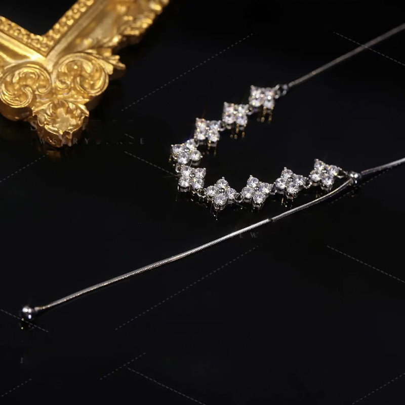 Mode Einfacher Stil Geometrisch Kupfer Halsband Inlay Zirkon Kupfer Halsketten display picture 6