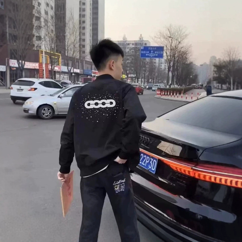 American-style couple letter print baseball jacket for men, new spring and autumn model, trendy design, loose and versatile, stylish outerwear American-style couple letter print baseball jacket for men, new spring and autumn model, trendy design, loose and versatile, stylish outerwear