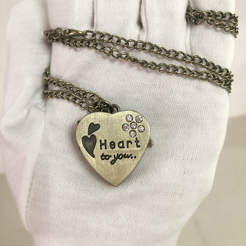 High-Looking Popular Live Broadcast Manufacturer Wholesale Non-Mechanical Pocket Watch Small Necklace Quartz Watch Fashion Love Diamond Hanging