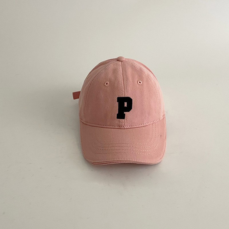 Coreano ins sombrero infantil simple letra P sombrero de béisbol para niños personalidad bebé moda versátil sombrero de lengua de pato moda