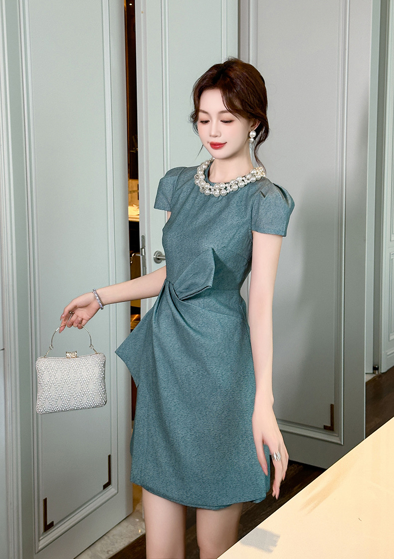 Váy chữ A cổ tròn đính ngọc trai, thiết kế nơ thắt eo, phong cách retro — Màu xanh nước hồ chi tiết 8