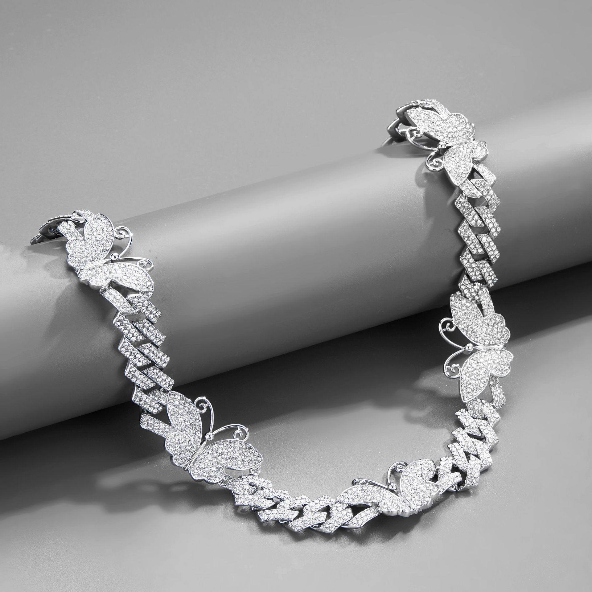 Diamond Set Butterfly Cuban Chain Necklace For Couples Versatile_voghion.com