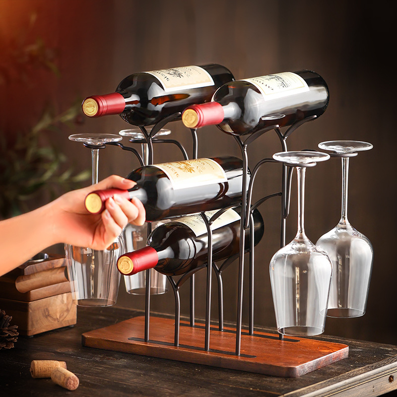 Home wine rack 4 bottles 4 glasses staggered wine shelf red wine glass red wine rack G-shaped cup hook Y-shaped wine coaster storage rack