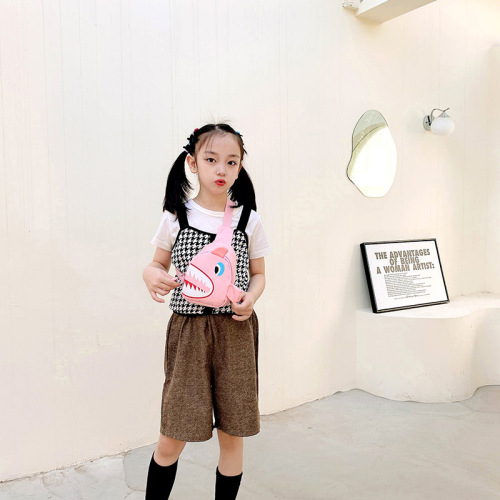 Korean version of children's bag cartoon cute little shark crossbody bag kindergarten children lightweight canvas small chest bag coin purse