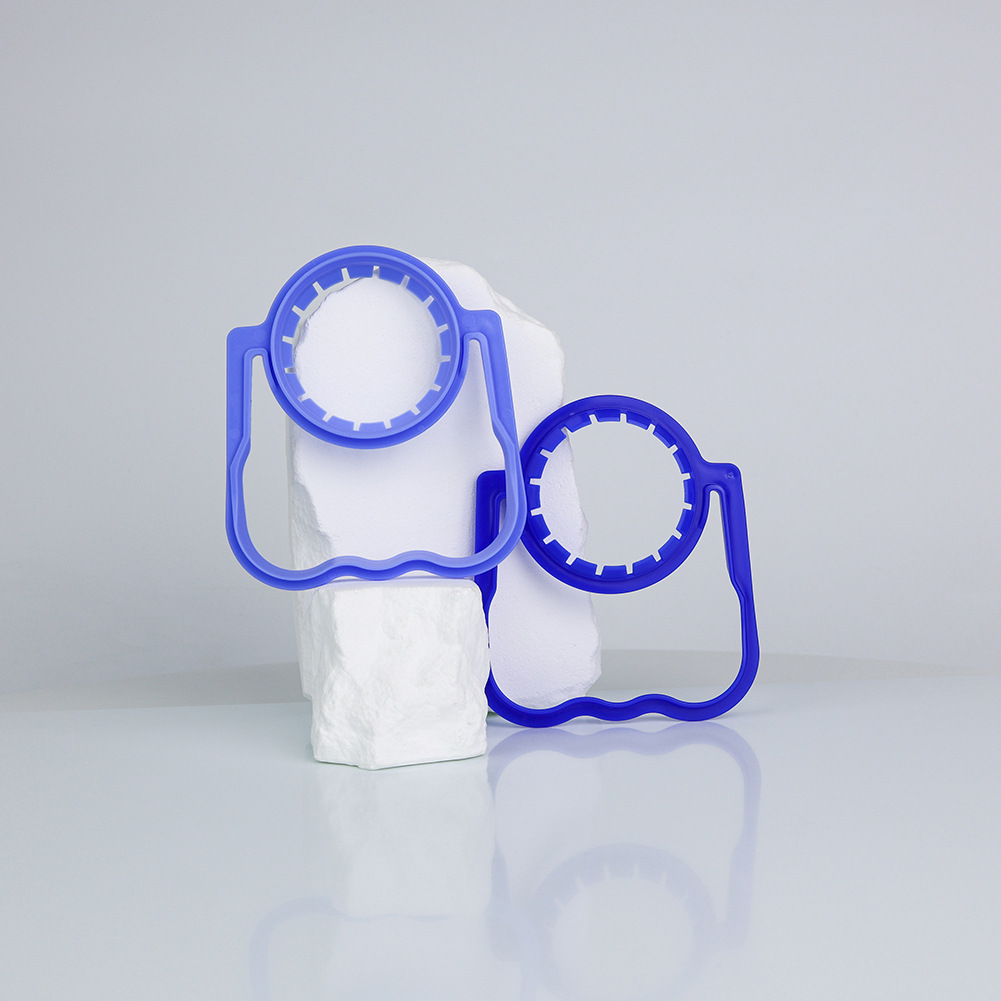 Fábrica de fuente al por mayor botella de agua potable desechable mango de plástico 45 / 48 calibre botella de bebidas PE mango