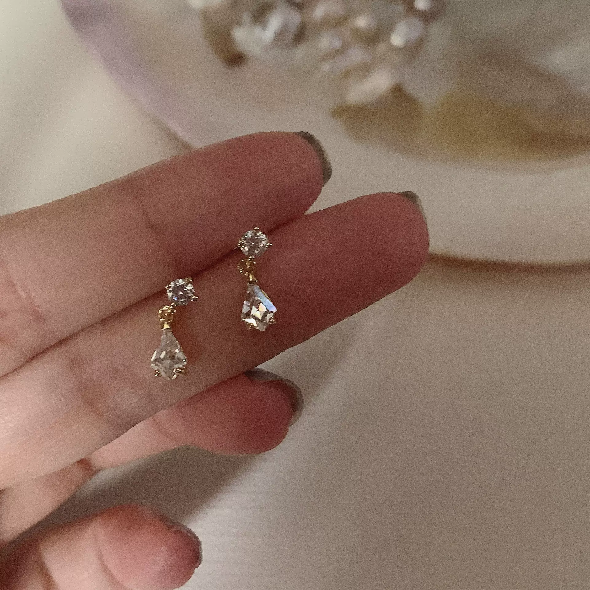 镀14K金迷你耳钉女日系复古百搭通勤简约个性气质耳钉韩版韩式/韩