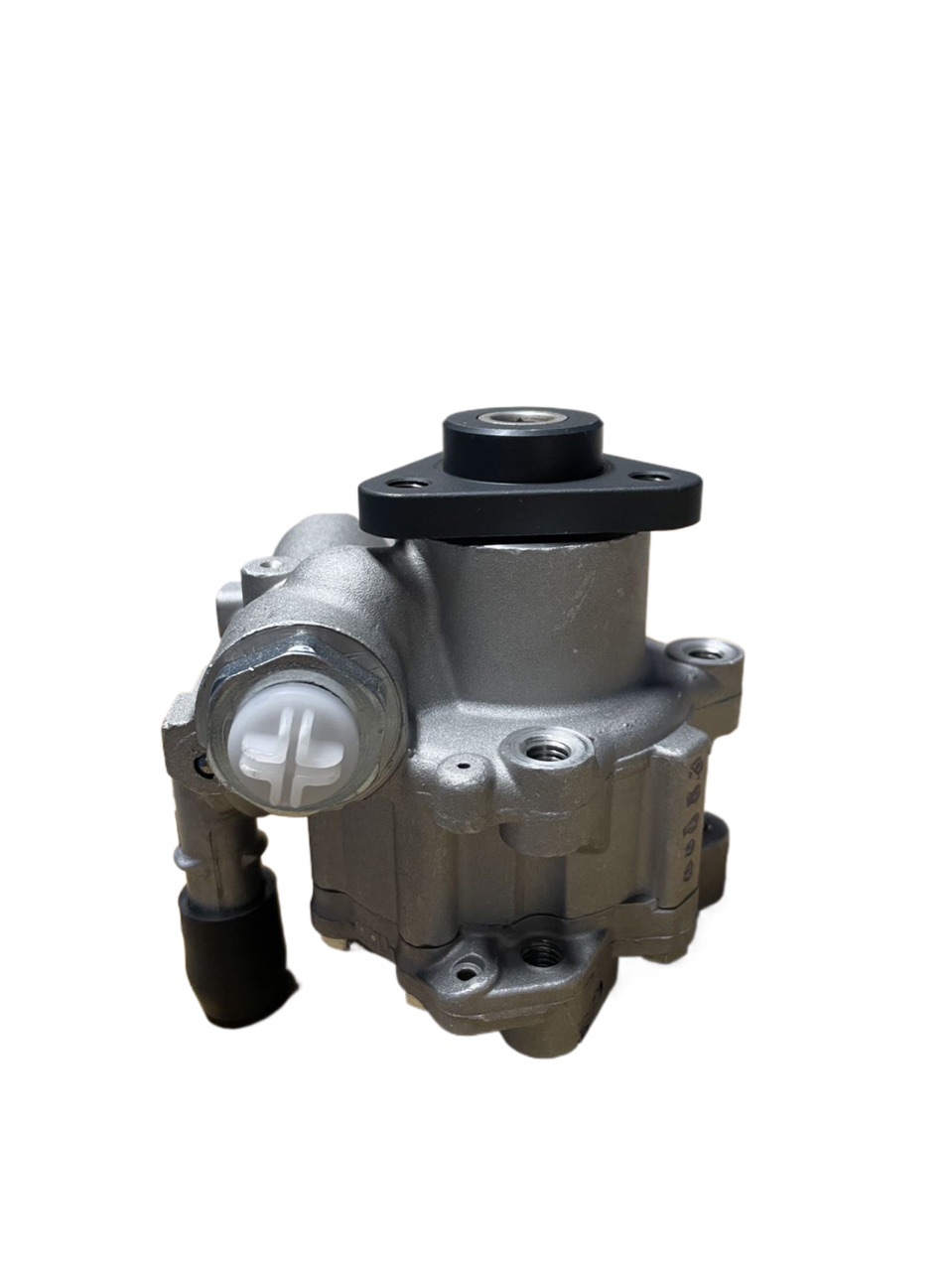 A21-3407010Ha Is Suitable for Chery A5/1.5L/477 Engine Steering System Booster Pump