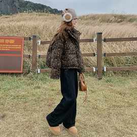 今年流行爆款豹纹短版羽绒服女冬季2025新款高级感炸街加厚面包服