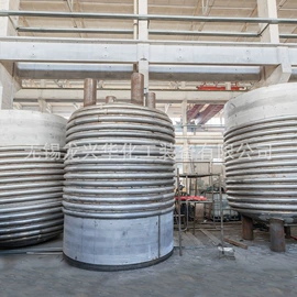 换热器;冷凝器;散热器