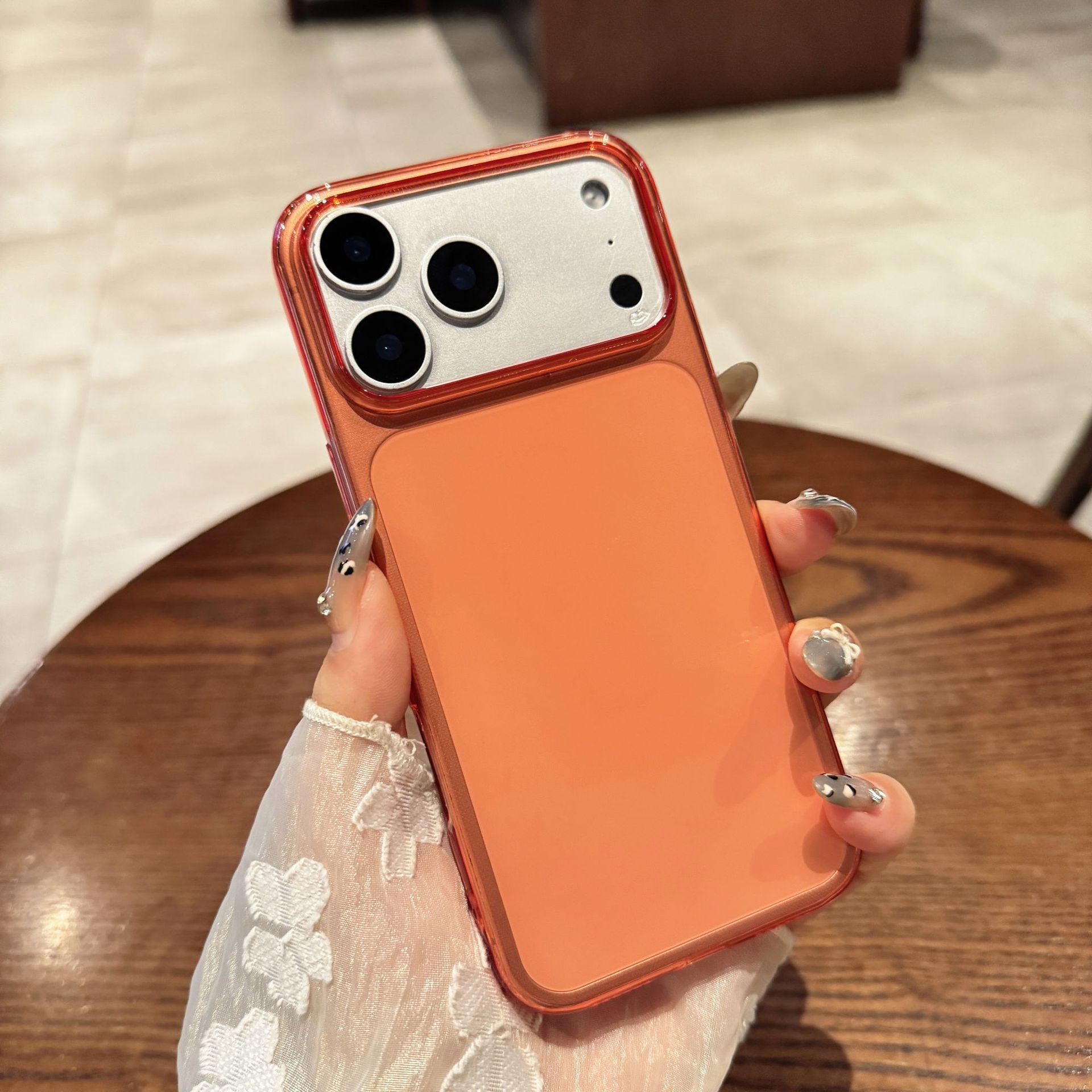 Aplicable para iphone17pro gran agujero tpu grueso caso suave 16pro manzana 16promax caso transparente