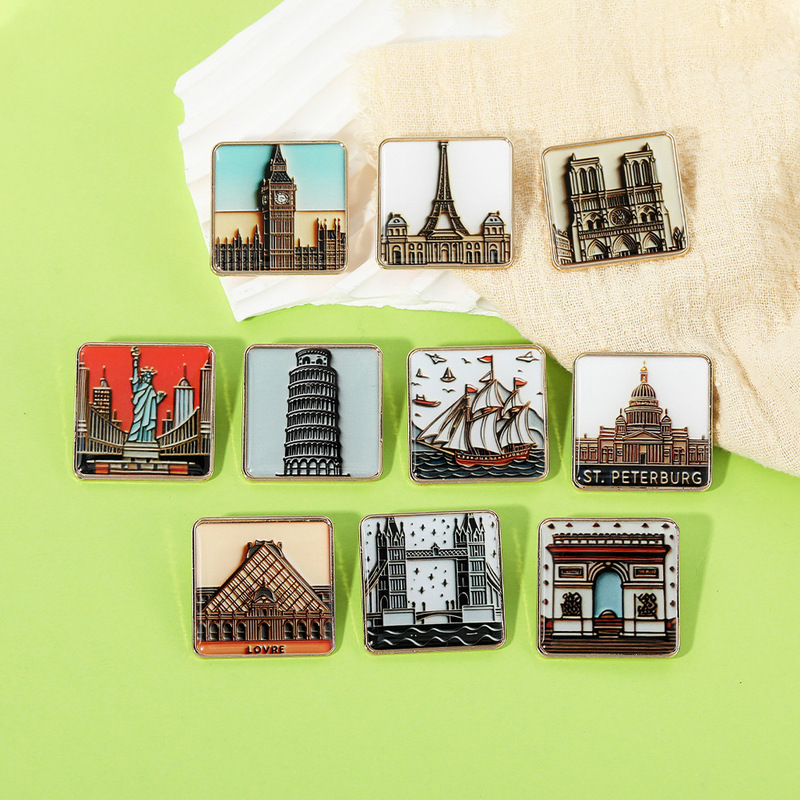 European and American fashion personality new city brooch creative retro alloy letter decoration badge bag jewelry European and American fashion personality new city brooch creative retro alloy letter decoration badge bag jewelry