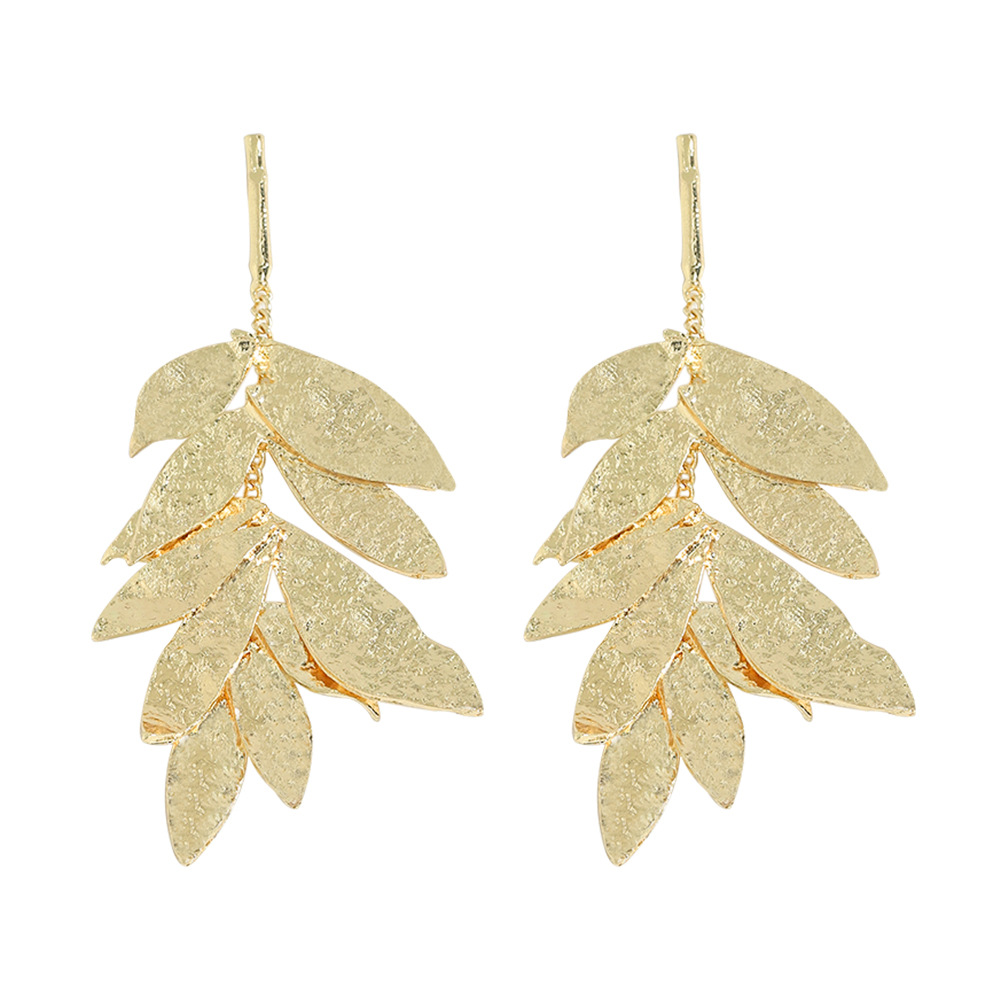 Wholesale Jewelry Embossed Leaf Drop Earrings Nihaojewelry display picture 3