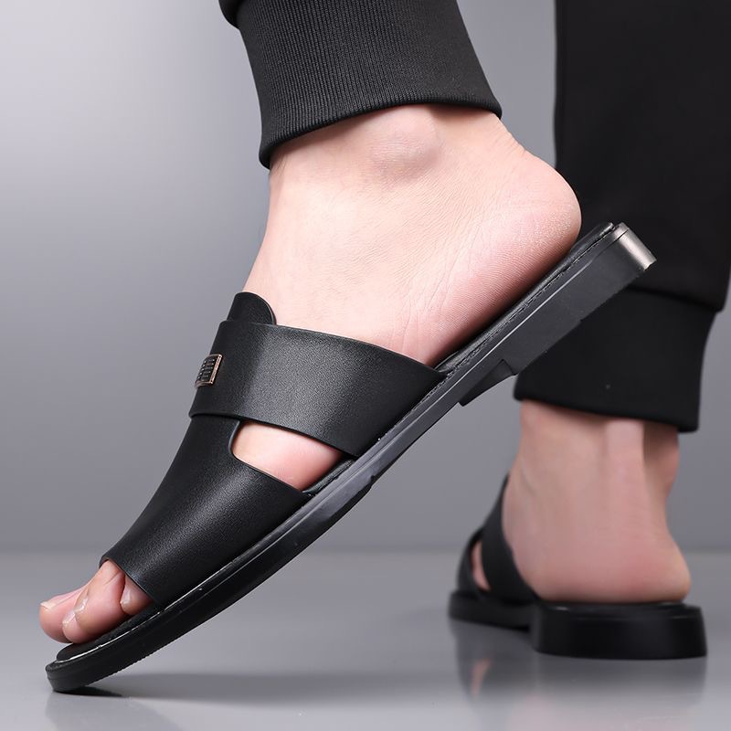 fashionable breathable sandals flat