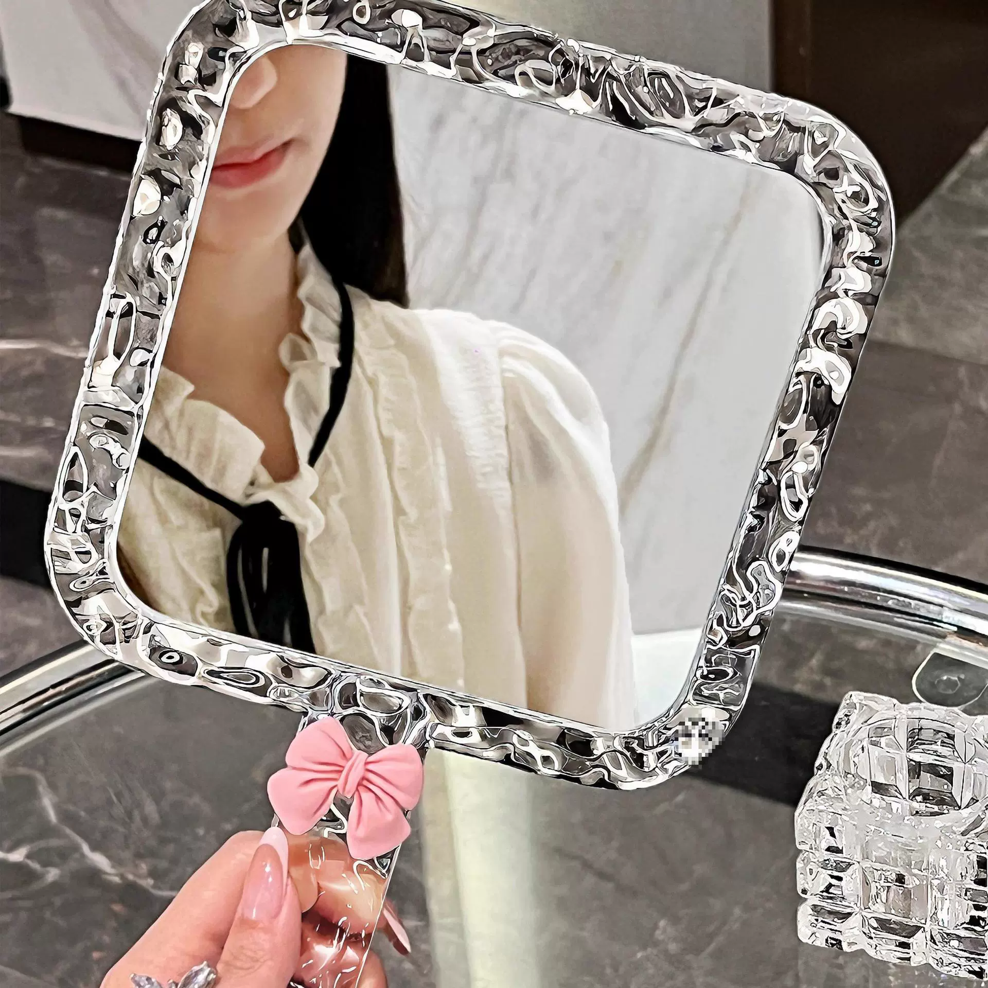 Высококачественное ручное зеркало для макияжа для женщин, портативное маленькое зеркало, двустороннее зеркало для макияжа, зеркало с ручкой для салона красоты