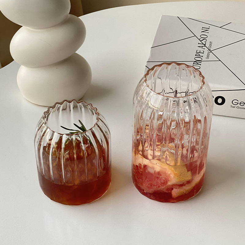 Insfeng estilo coreano rayas verticales tazas de vidrio resistentes al calor de alto valor nominal tazas de té de frutas frías tazas de agua tazas de café de jugo de fruta