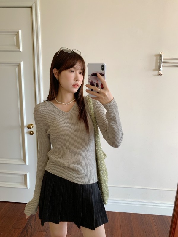 DIGM | 2025秋季废土风极简松弛感连帽修身针织衫毛衣女A3M017|undefined