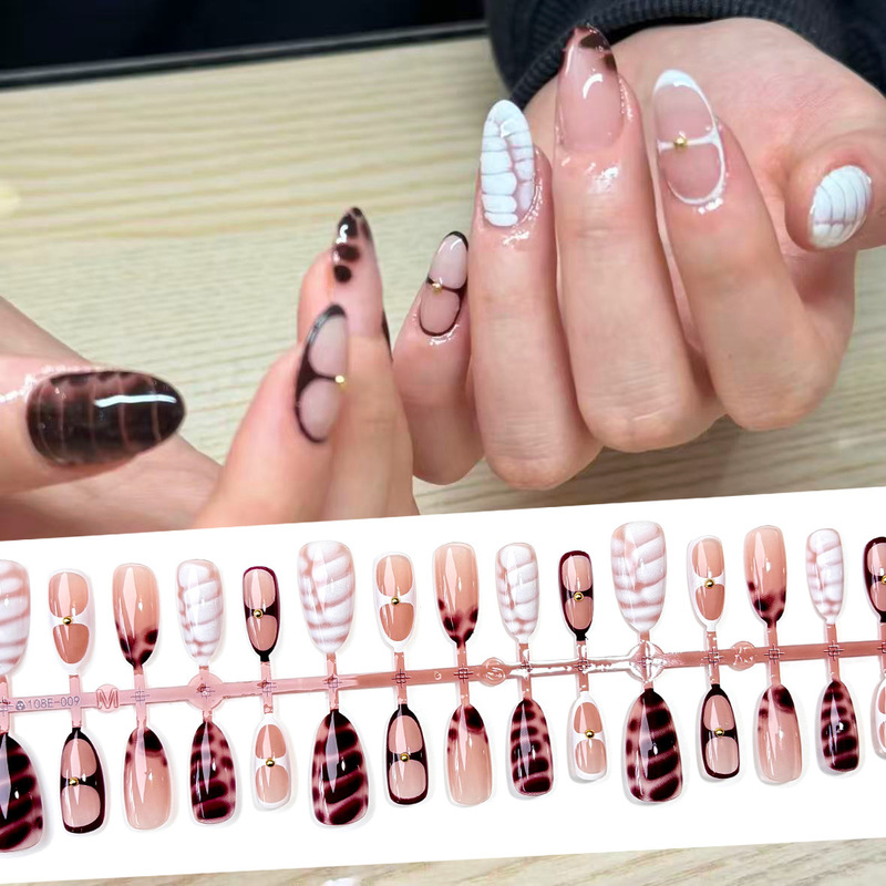 European and American Popular Snake Pattern Amber Brown Wearable Nails Semi-Handmade Pure Lust Sexy Y2K Autumn and Winter Nail Art Patch Ins
