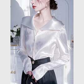 洋气高端白色长袖缎面衬衫女款2025早春新款独特别致法式职业衬衣